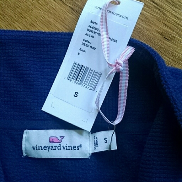 TRADED-Vineyard Vines Performance Grid Fleece - Picture 4 of 6